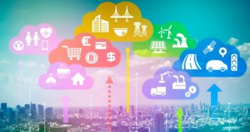 Effizienz trifft Intelligenz – Wie CPS die LOGISTIK revolutionieren (AdobeStock 117901846 metamorworks)