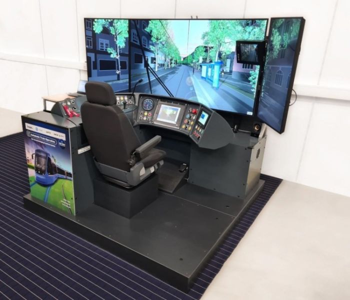 Simulator mit Innenstadtszenario (Foto: IABG)