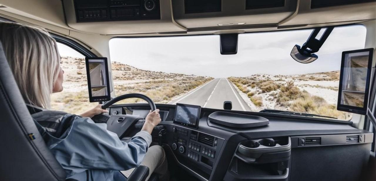 Volvo erfüllt frühzeitig EU-GSR2 mit erweitertem Driver Alert Support-System Volvo Trucks erweitert Fahrerwarnsystem um Eye-Tracking zur Müdigkeitserkennung (Foto: Volvo Group Trucks Central Europe GmbH)